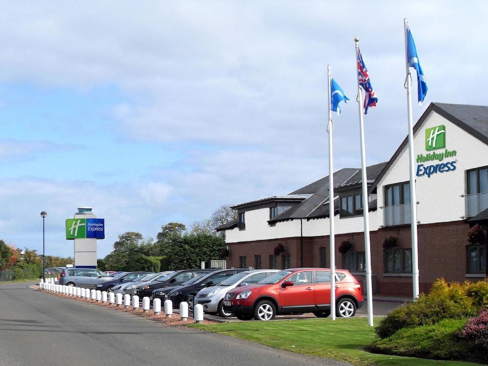 Holiday Inn Express Edinburgh Airport, An Ihg Hotel Ingliston Eksteriør billede